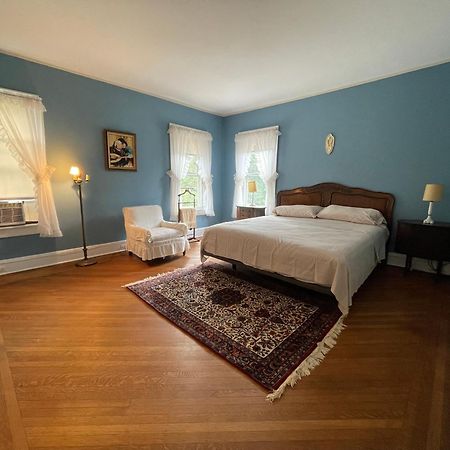 The White House Hotel Plainfield Bagian luar foto