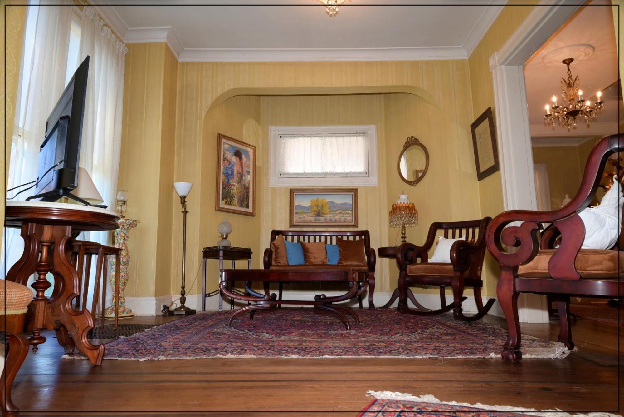 The White House Hotel Plainfield Bagian luar foto